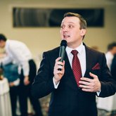 Ведущий Сергей Рябинин 25