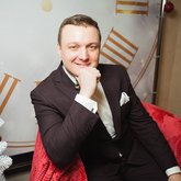 Ведущий Сергей Рябинин 63