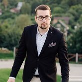 Ведущий Саша Лукин (1271)