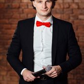 Ведущий Макс (1051)