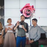 Ведущий Александр Кровяков (2590)