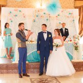 Ведущий Александр Кровяков (2612)