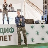 Ведущий Андрей Фролов (2233)