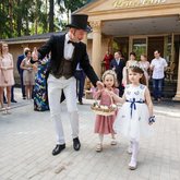 Ведущий Андрей Фролов (2249)