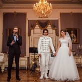 Ведущий Андрей Лобанов (2458)