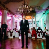 Ведущий Андрей Лобанов (2467)