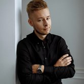 Ведущий Евгений Строкин (2015)