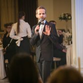 Ведущий Роман Беагон (2202)
