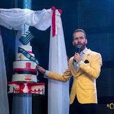 Ведущий Роман Беагон (2215)