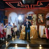 Ведущий Алексей Романовский (3244)