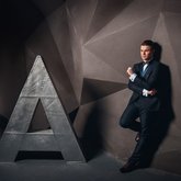 Ведущий Андрей Александров (3338)