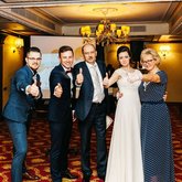 Ведущий Андрей Александров (3340)