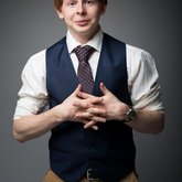 Ведущий Александр Касаткин (4144)