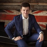 Ведущий Алексей Романовский (4455)