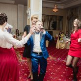 Ведущий Андрей Родионов (4738)
