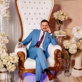 Ведущий Михаил Шутов (5556)