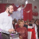 Ведущий Александр Шишкин (5864)