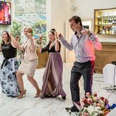 Ведущий Илья Пин (5759)