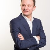 Ведущий Антон Калугин (6097)
