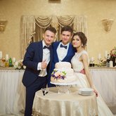 Ведущий Антон Калугин (6110)