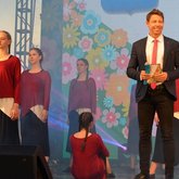 Ведущий Александр Смайл (6397)