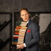Ведущий Георгий Лисовский (7019)