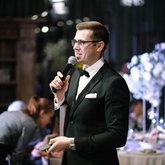 Ведущий Олег Ефимкин (7224)