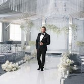 Ведущий Алексей Бондарчук (7290)
