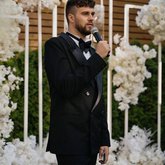 Ведущий Василий Гришин (7753)