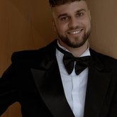 Ведущий Василий Гришин (7754)
