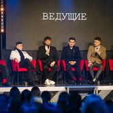 Ведущий Василий Гришин (7758)