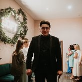 Ведущий Денис Сахаров (7882)