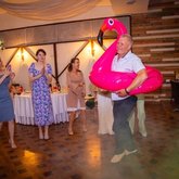 Ведущий Денис Сахаров (7906)