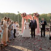 Ведущий Александр Шишкин (8010)