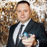 Ведущий Андрей Ротай (8043)