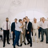 Ведущий Рейн Альбрехт (8278)