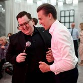 Ведущий Алексей Бодров (8682)