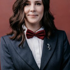 Ведущая Елена Седова