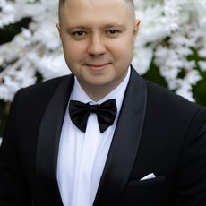 Ведущий Андрей Ротай